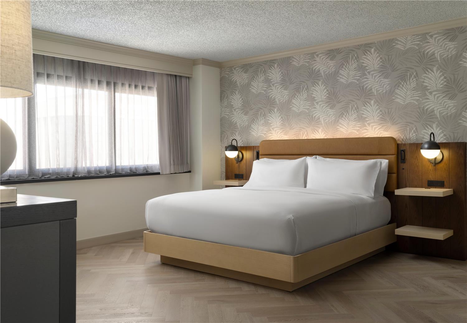 Sonesta Los Angeles Airport LAX 10/50