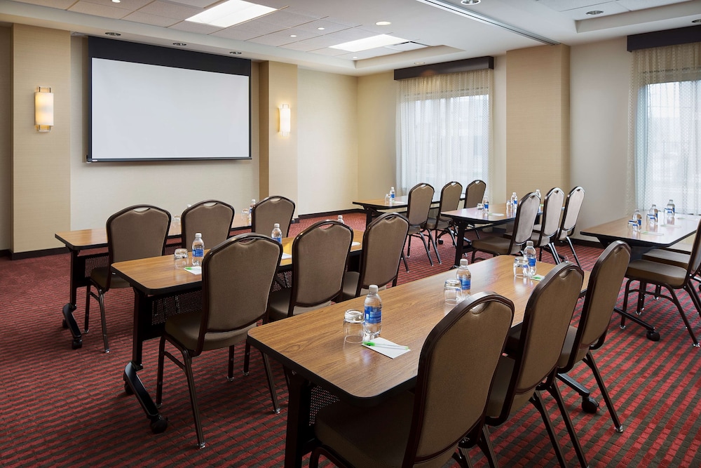 Hyatt Place Chicago Midway Airport 55/66