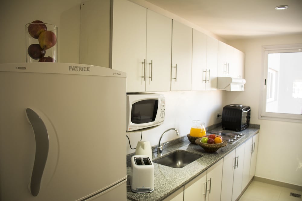 ISI BAIRES APART & SUITES 60/68
