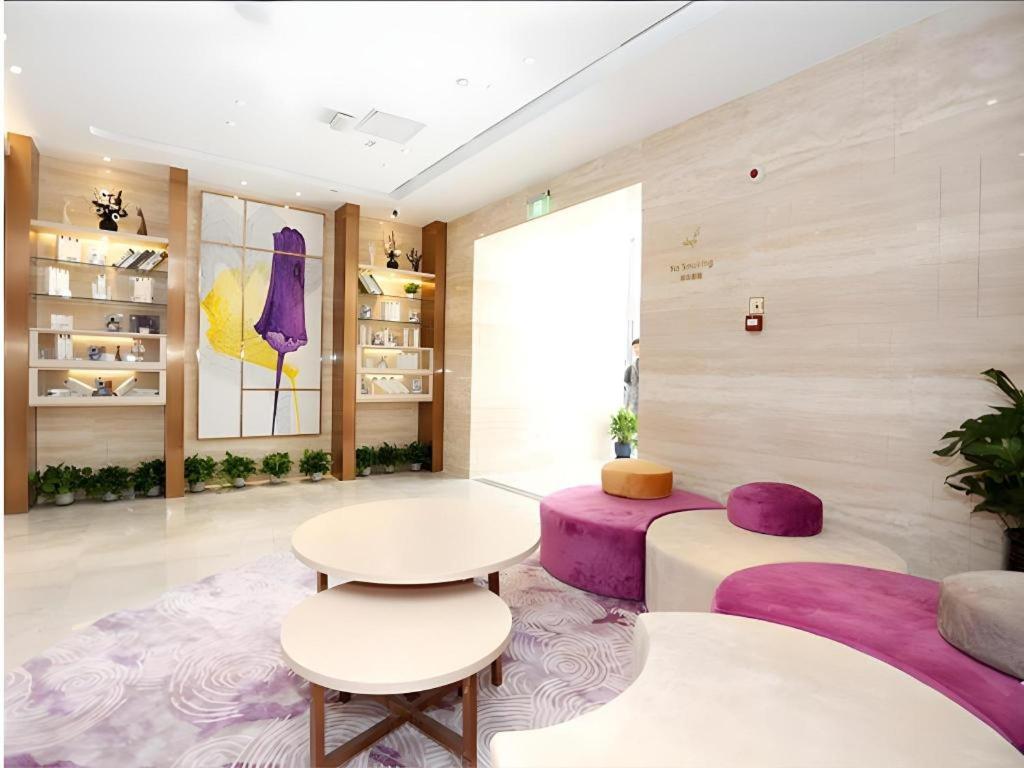 Lavande Hotel Lize Business District South Square Beijing West Railway Station 37/54