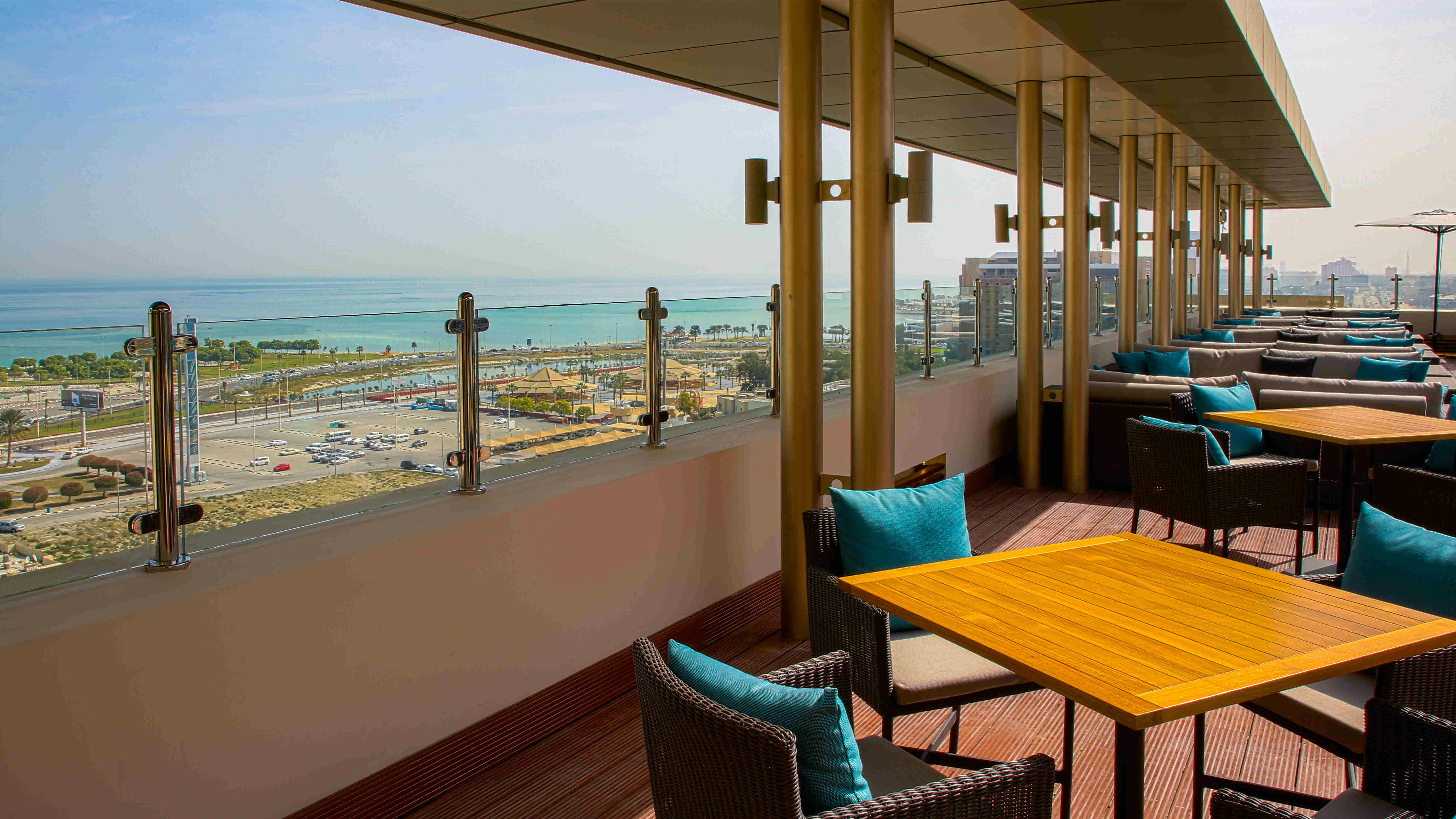 سنترو كورنيش الخبر من روتانا(Centro Corniche Al Khobar By Rotana) 72/85