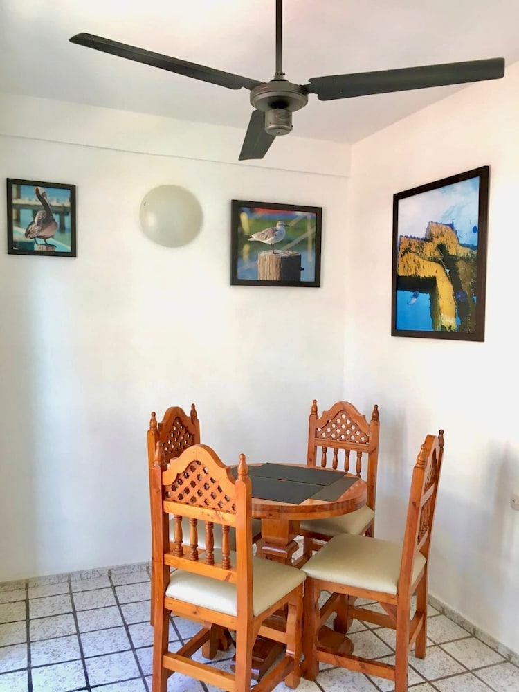 Hotel & Suites Bucaneros, Isla Mujeres 32/48