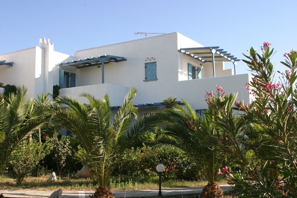 Nissiotiko Hotel 57/62