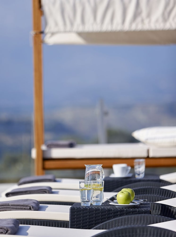 Kouros & Kori Villas 41/49