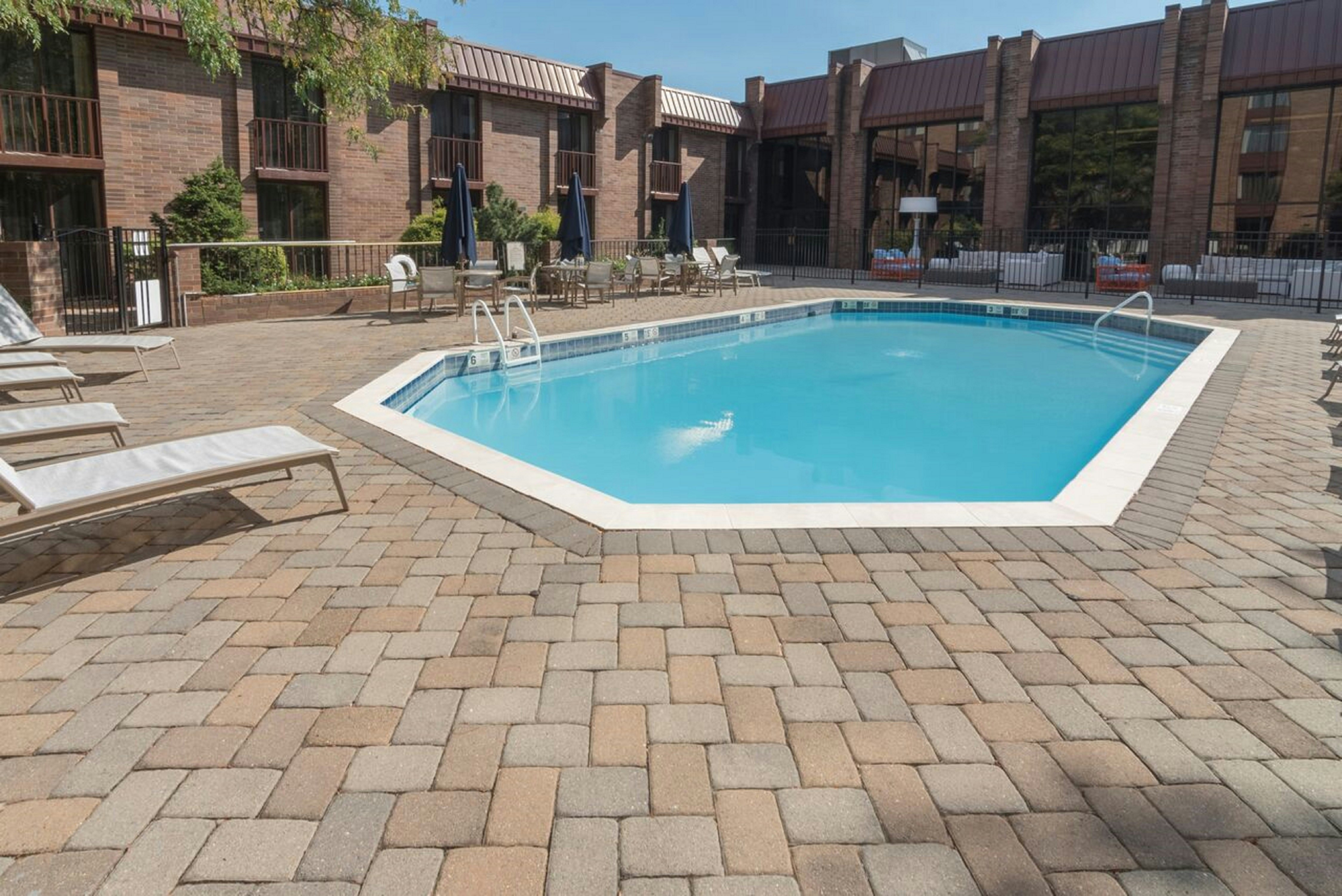 Hampton Inn Parsippany 40/41