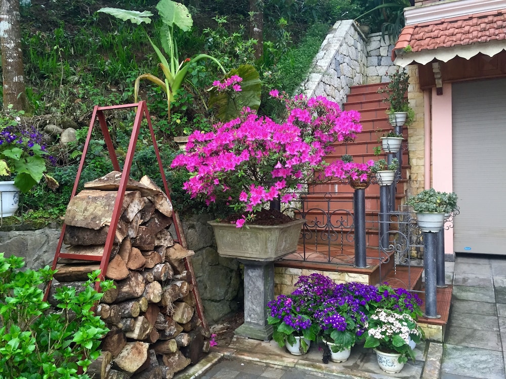 Sapa Garden Bed and Breakfast 72/73