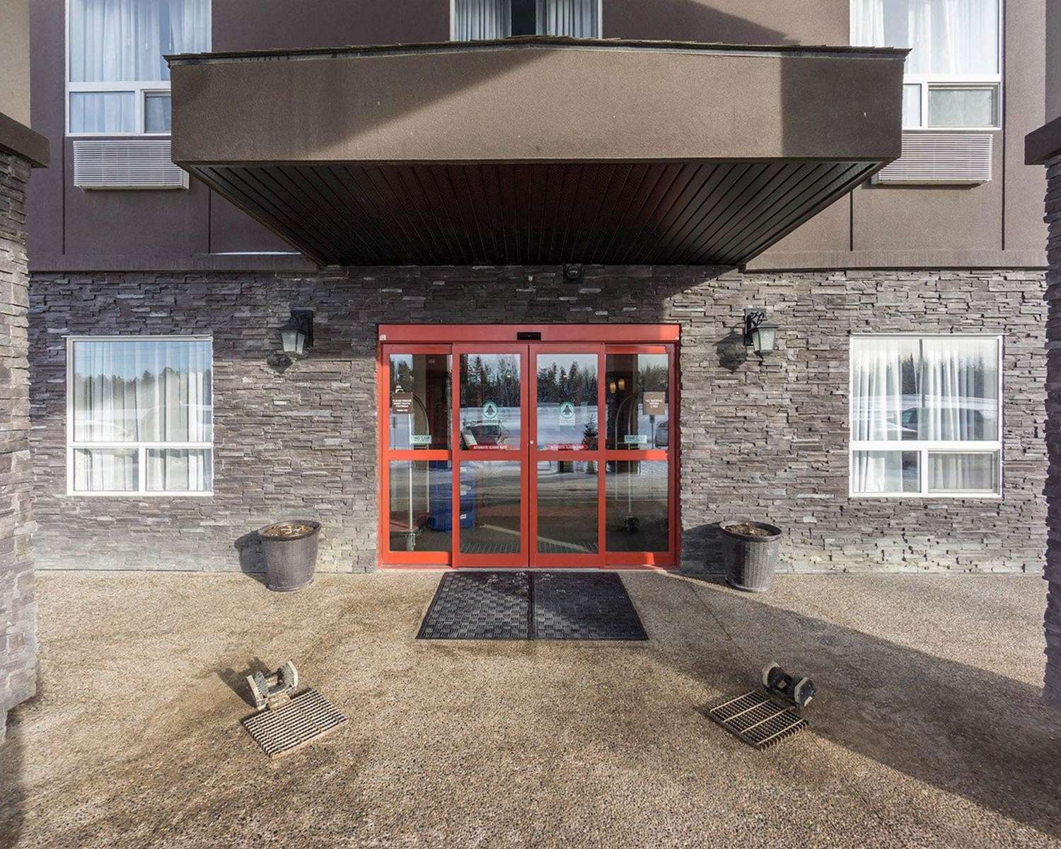 Comfort Inn & Suites Fox Creek 16/20