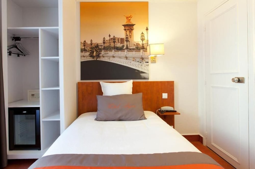 Hotel Alyss Saphir Cambronne Eiffel 17/49