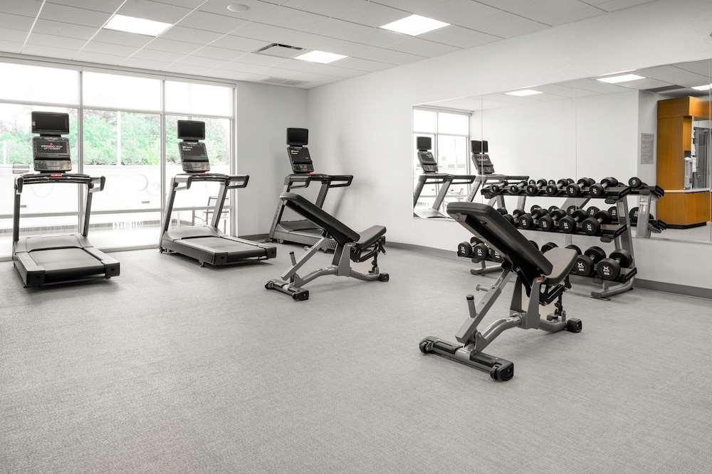 SpringHill Suites by Marriott Charlotte Airport Lake Pointe 5/16