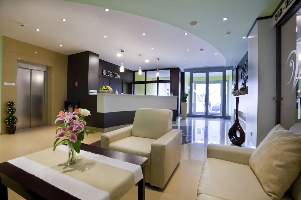 Viktor Hotel 35/55