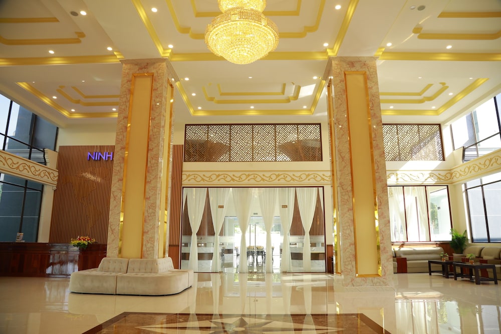 Ninh Kieu Riverside Hotel 11/70