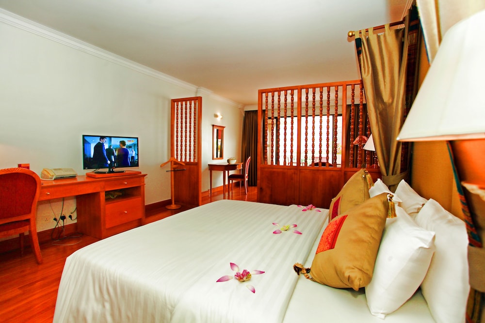 ANGKOR CENTURY RESORT AND SPA 36/78