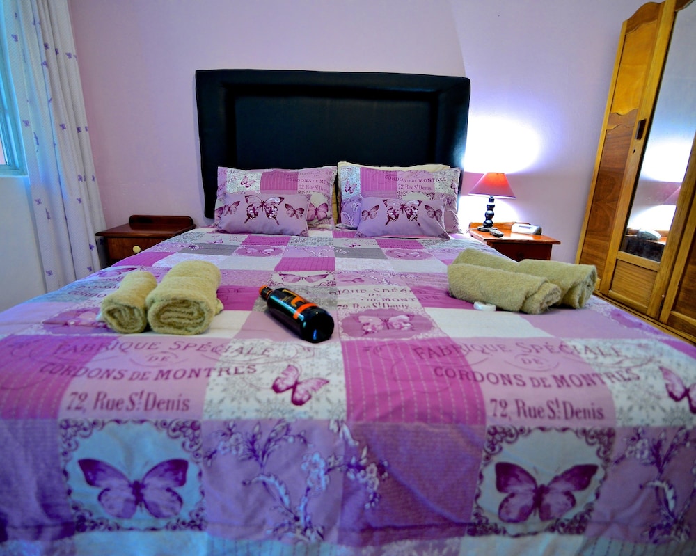 Lalamo Guest House 8/27