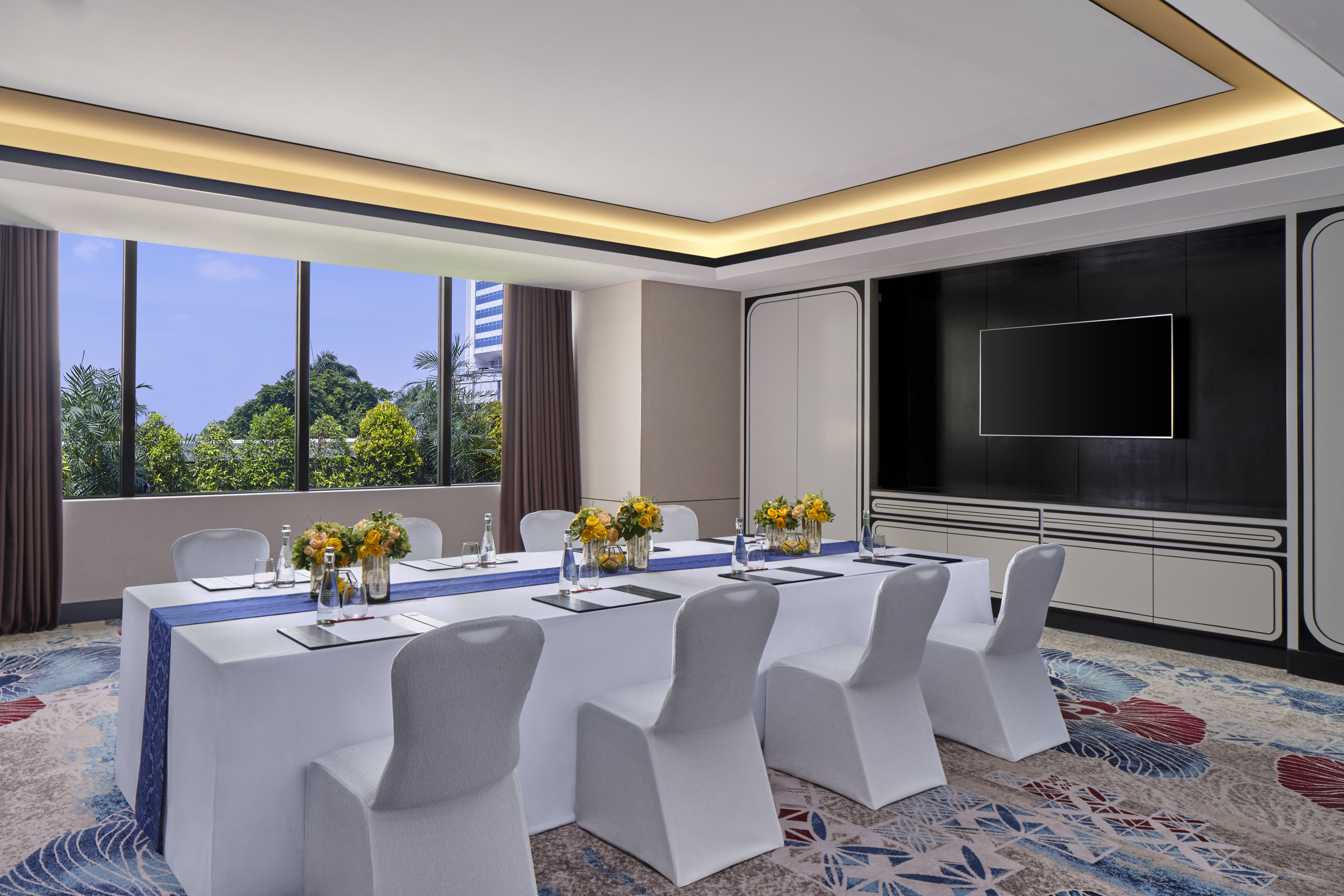 Mandarin Oriental, Jakarta 75/86