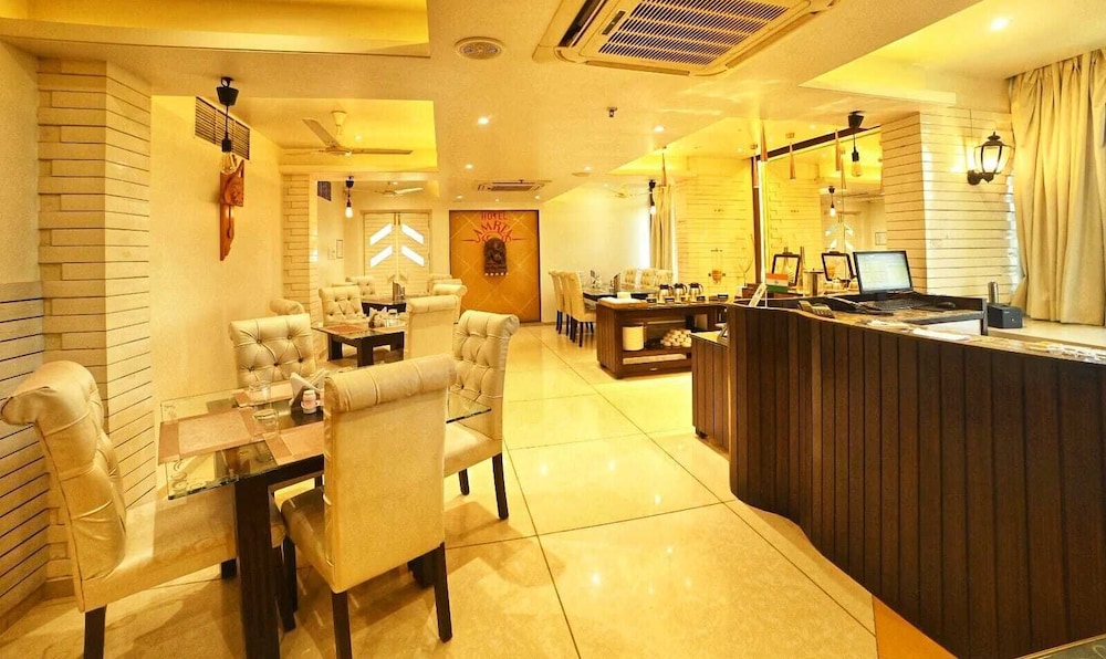 Hotel Amrta 42/58