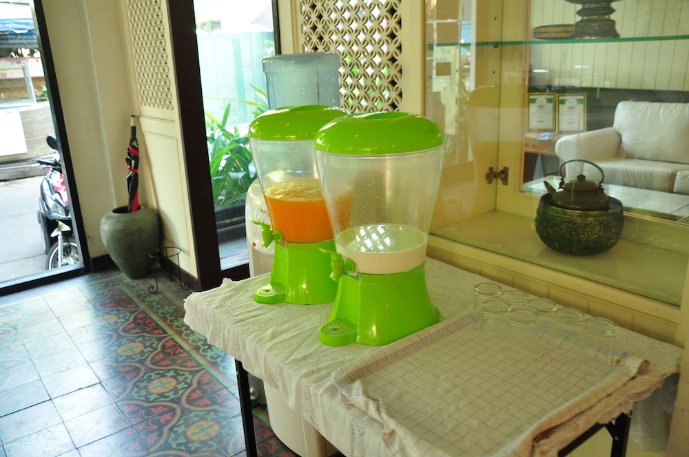 Sabye Bangkok Hotel 45/75