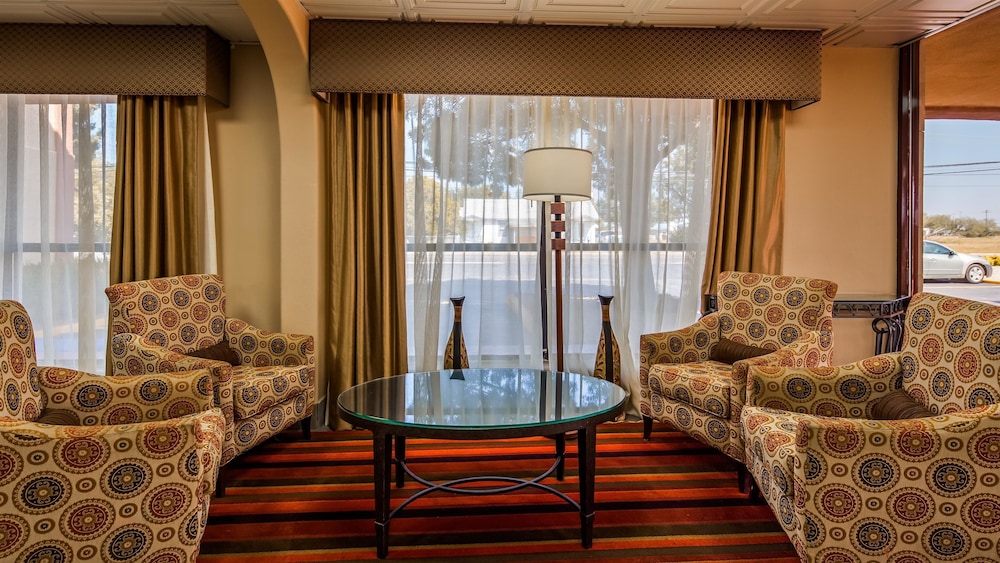 Best Western Executive Inn Hobbs 14/24