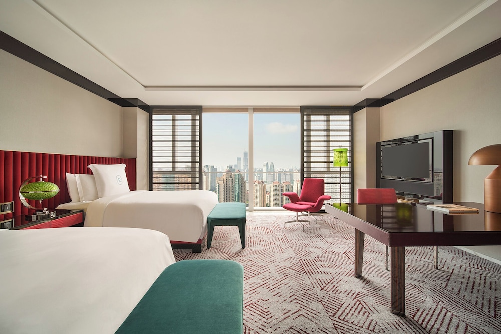 First Class, Premium, Single Bed