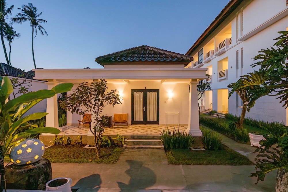 Legong Keraton Beach Hotel in BALI
