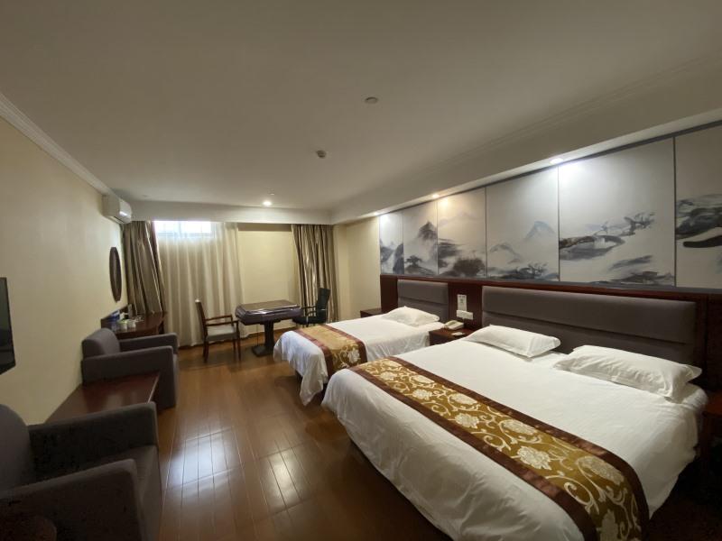 GreenTree Inn Shanghai JinShan Wanda Plaza Longxiang Road Express Hotel 49/64