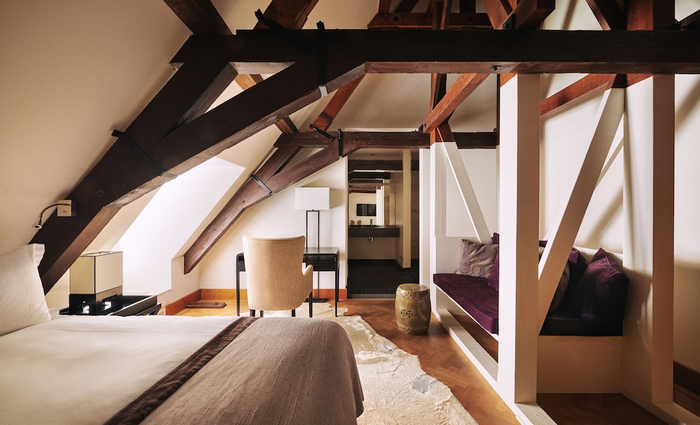 Hotel Prinsenhof 8/50