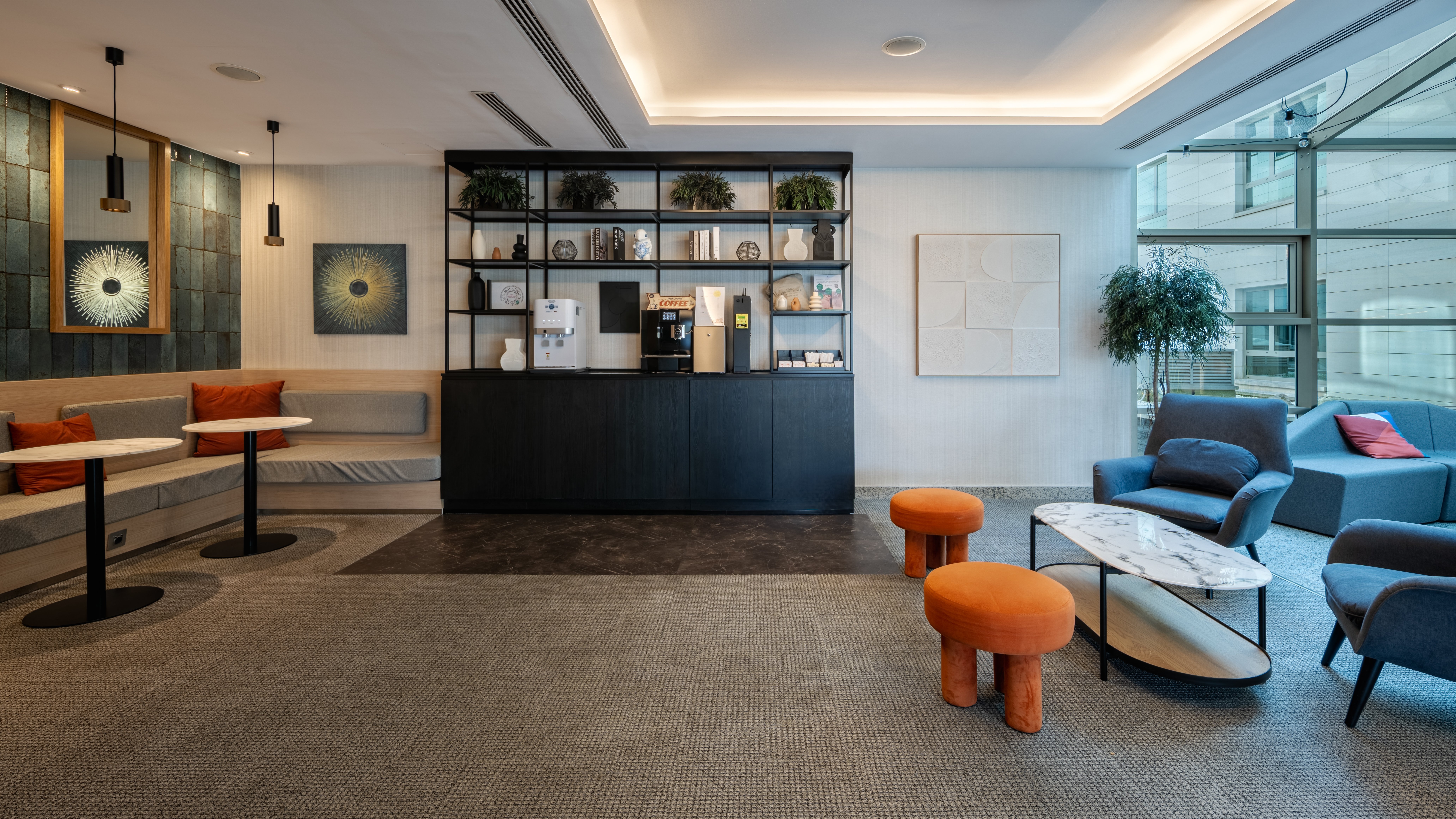 Crowne Plaza Madrid Airport Hotel 46/76