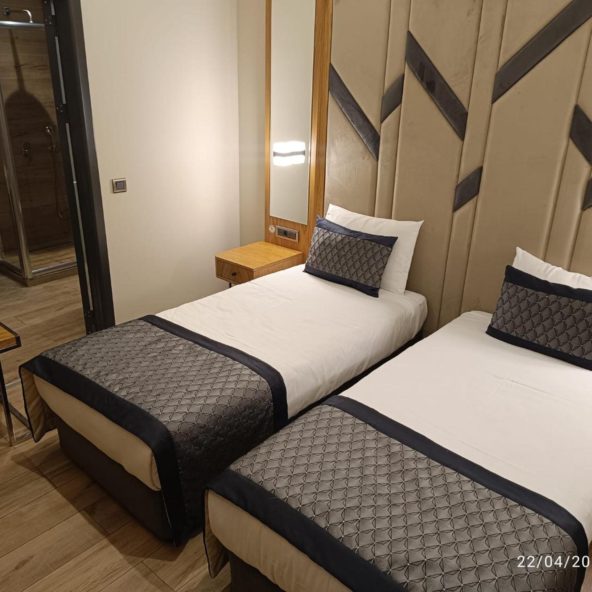 Economy, Basement, Double or Twin Bed