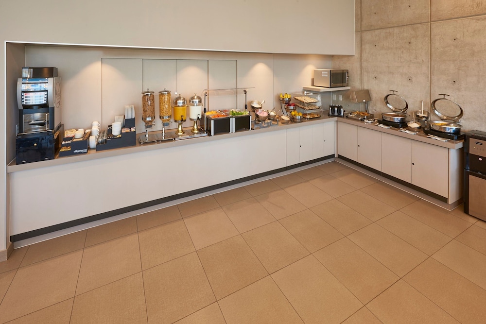 City Express Suites by Marriott Tijuana Rio 3/50