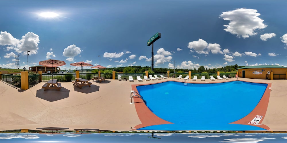 Quality Inn Dandridge 3/59