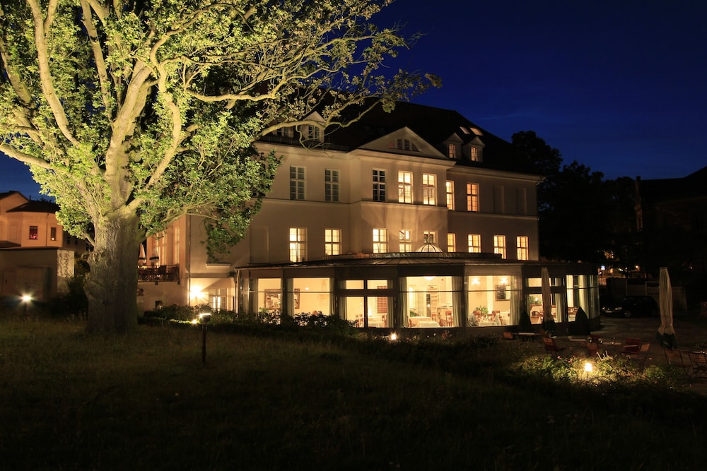 Hotel Prinzenpalais Bad Doberan 10/60