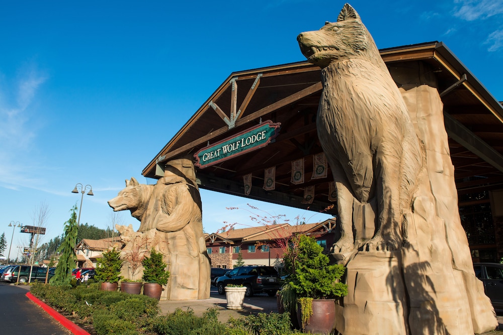 Great Wolf Lodge Grand Mound 7/65