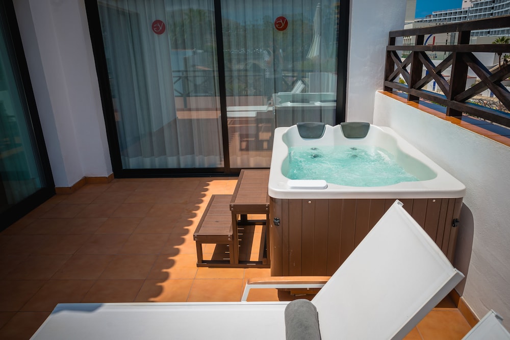 Vanilla Garden Hotel - Adults Only 47/74