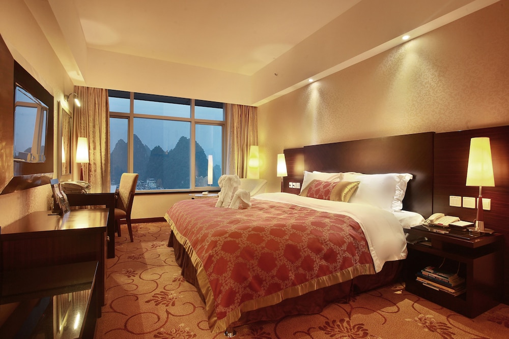 Lijiang Waterfall Hotel 27/71