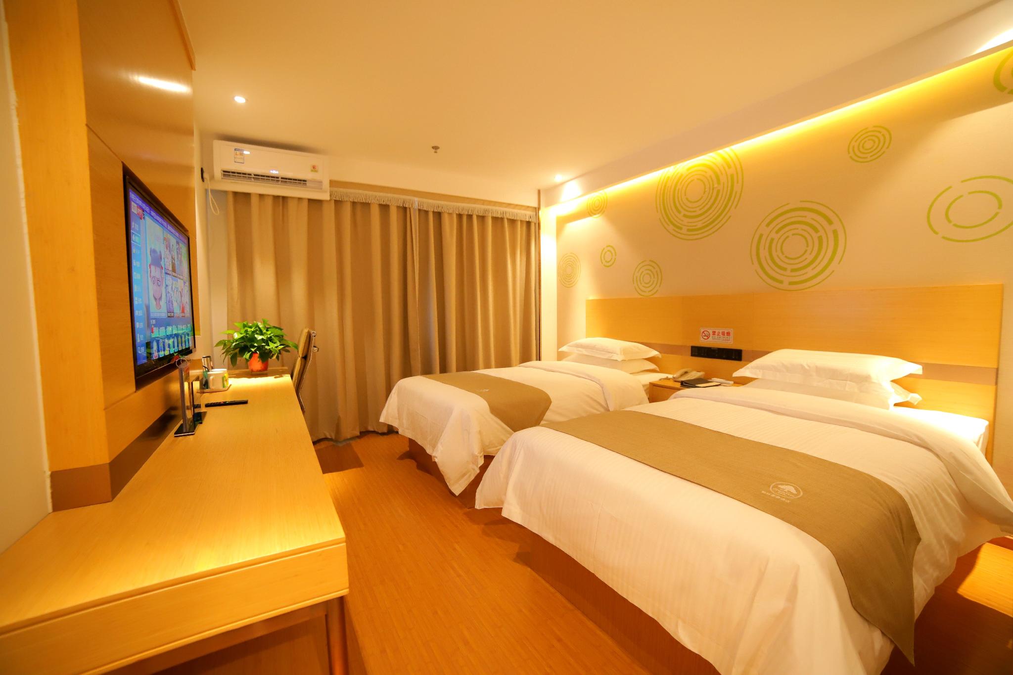 DELUXE, TWIN BEDS