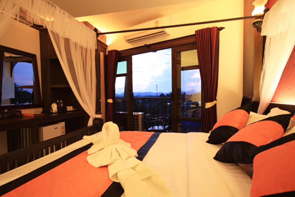 Dee Andaman Hotel 29/34