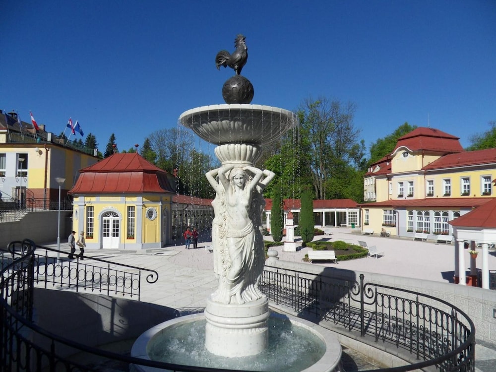 SPA RESORT LIBVERDA - VILLA FRIEDLAND 32/34