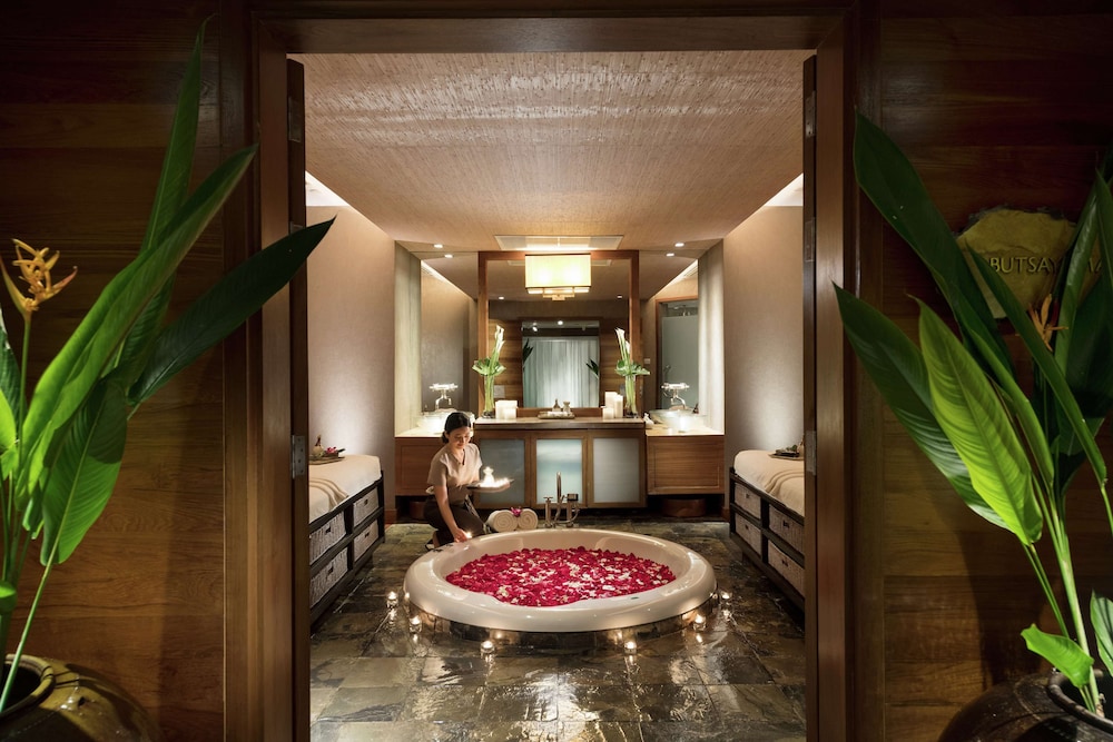 CONRAD BANGKOK RESIDENCES 48/59