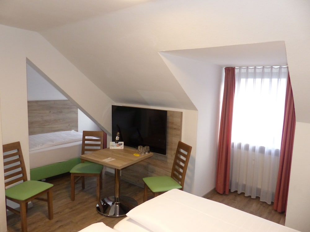 Hotel Pension Köberl 23/50