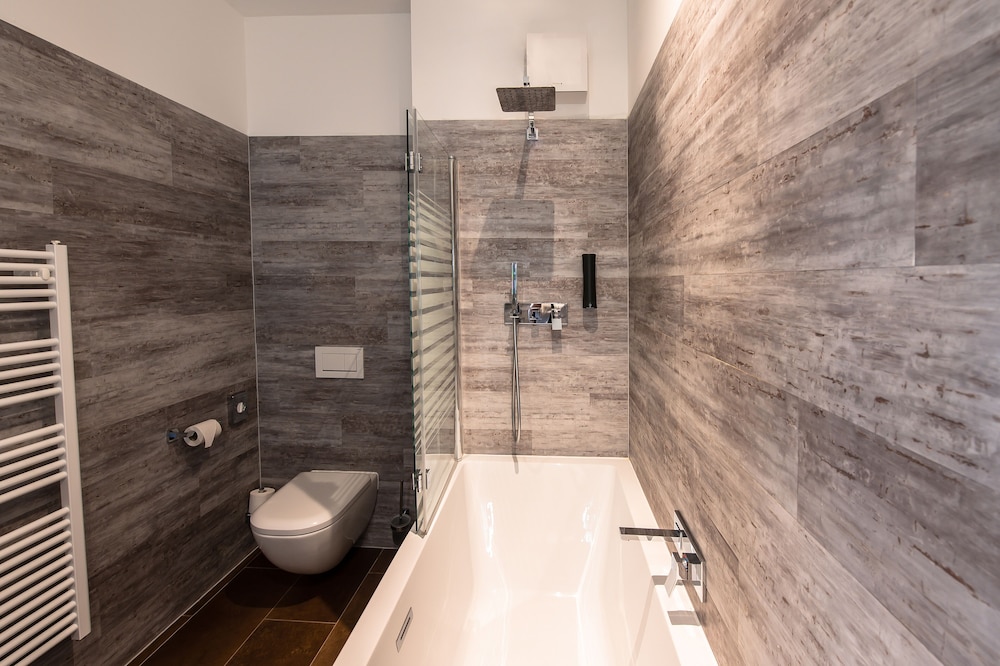 premium by GS Hotel 48/50