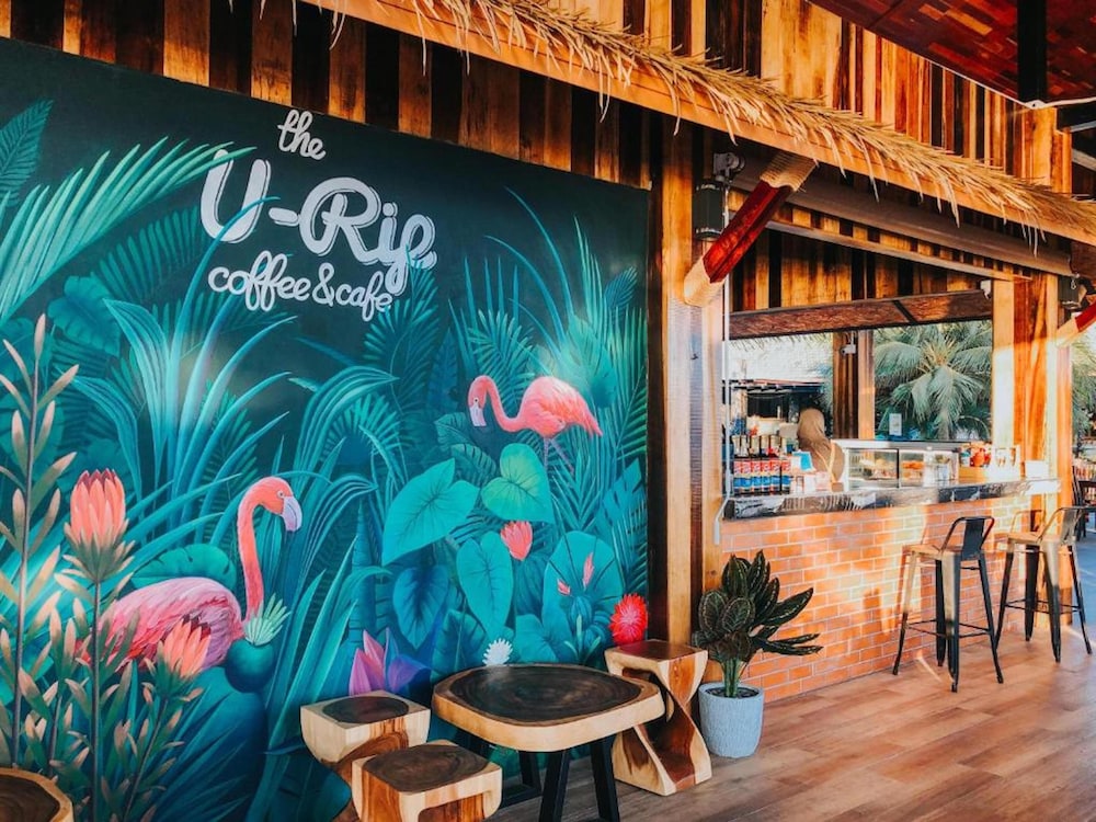 Urip Resort Phi Phi Island 22/50