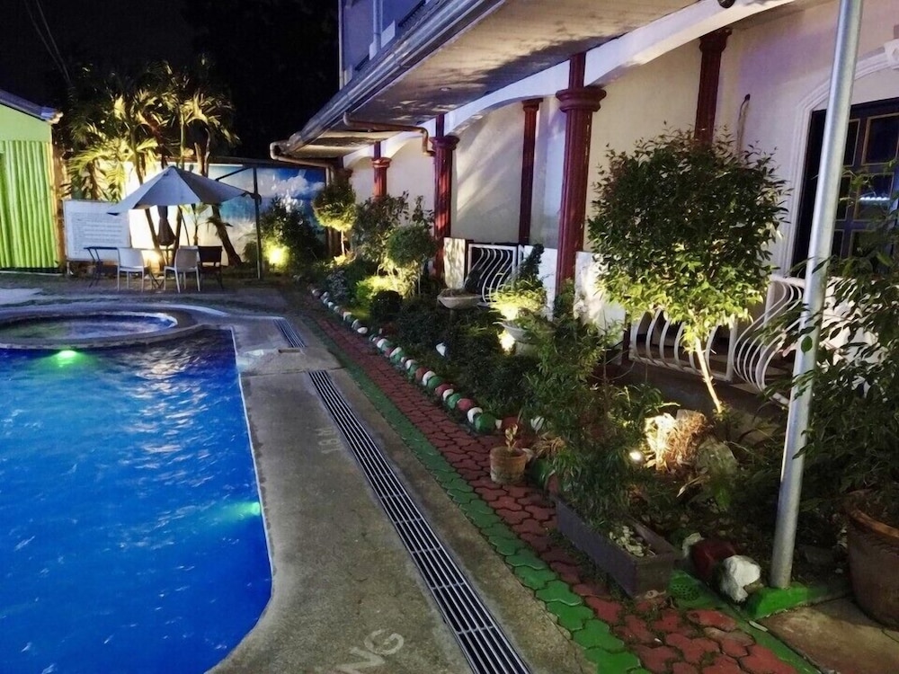 Angeles Palace Hotel 68/72