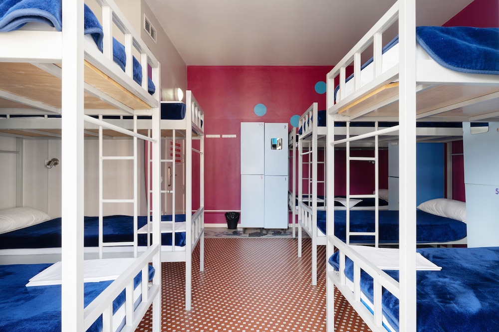 Purple Nest Hostel 1/60