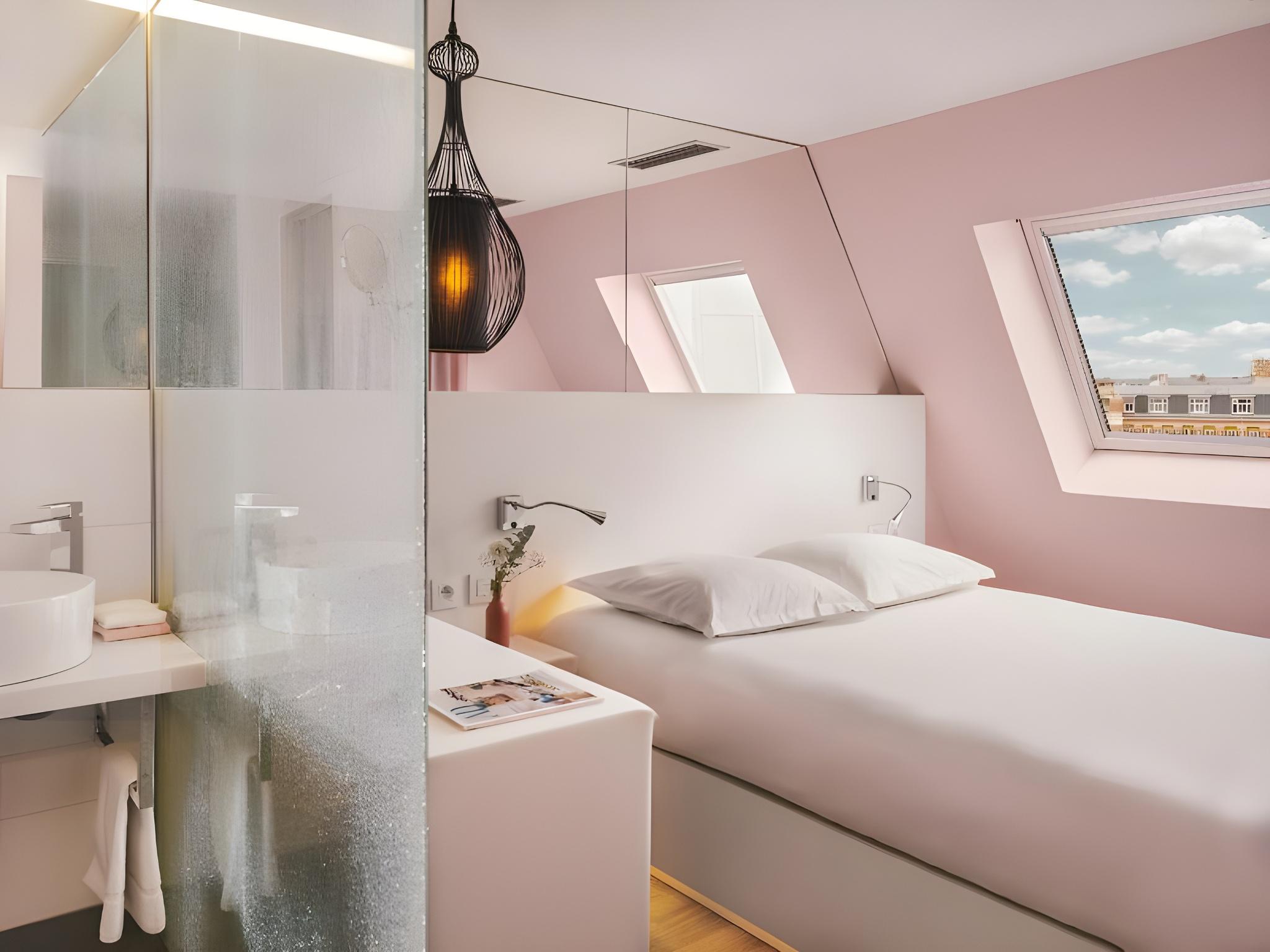 Echo, Double Bed