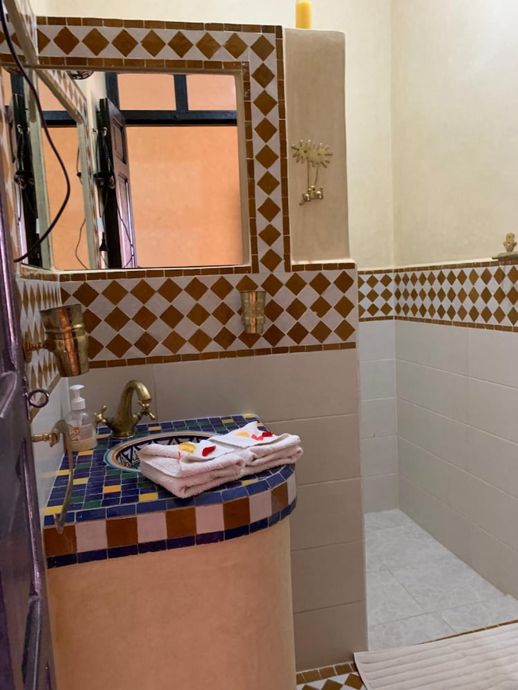 Riad Losra 62/67