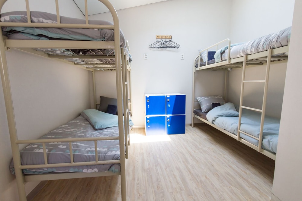 Inside Busan Hostel 12/50