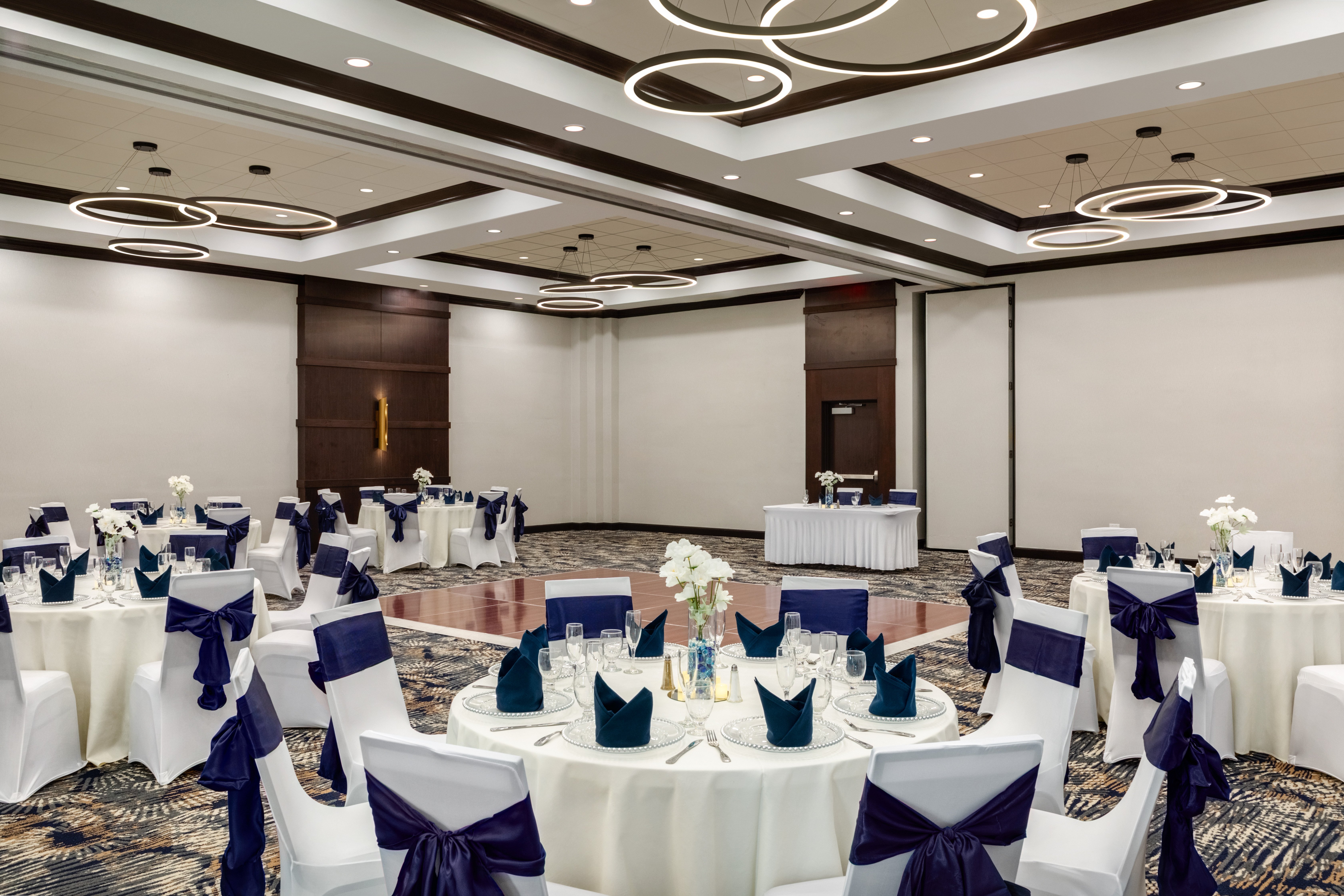 Holiday Inn Virginia Beach - Norfolk 53/63