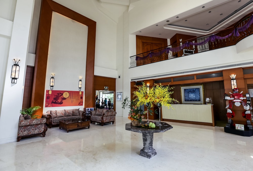 Les Hotel Tainan 8/63