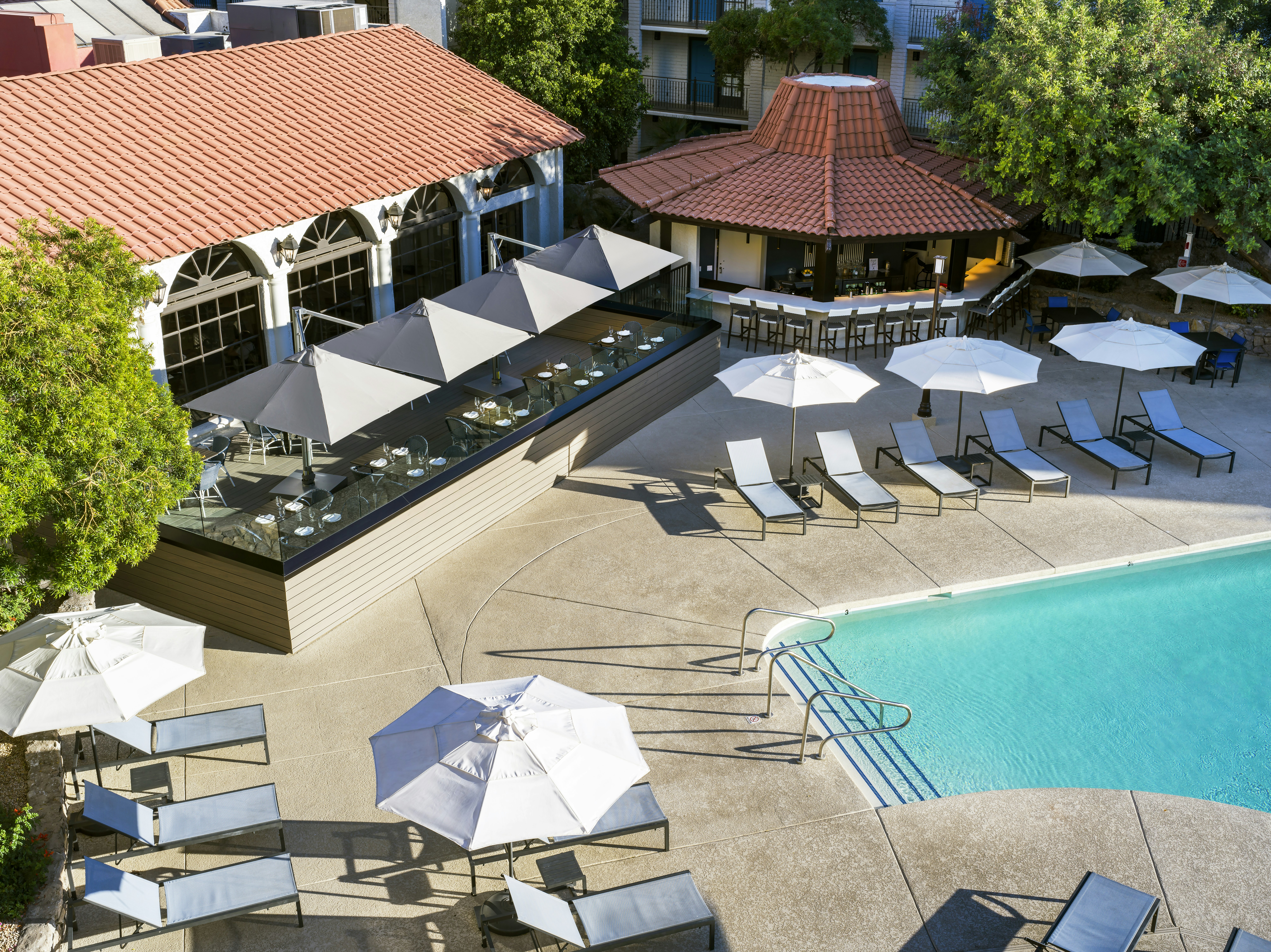 Embassy Suites by Hilton Scottsdale Resort 60/63