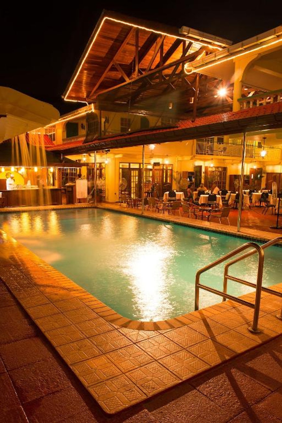 Grand Coastal Hotel 26/50