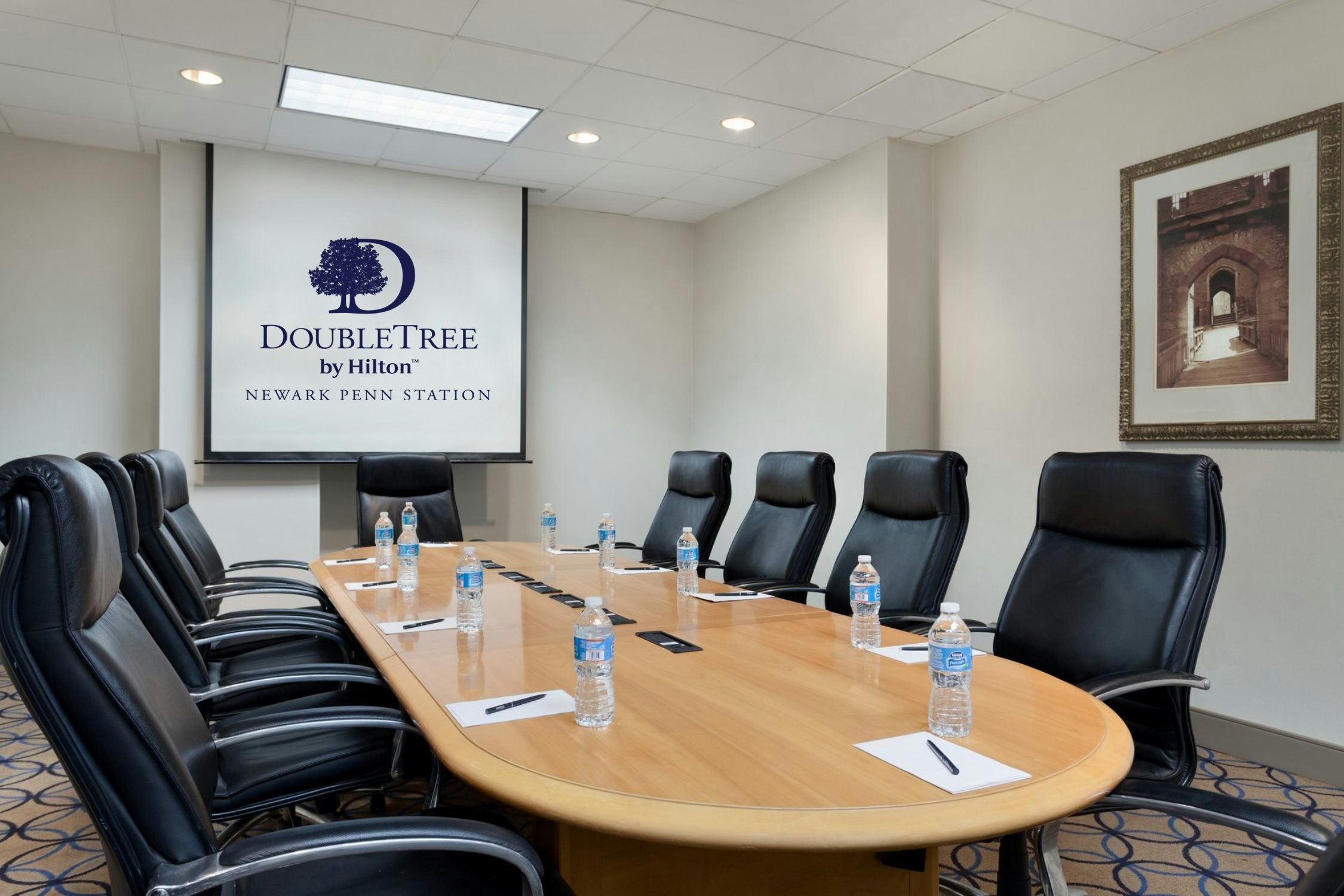 DoubleTree by Hilton Newark Penn Station 38/46